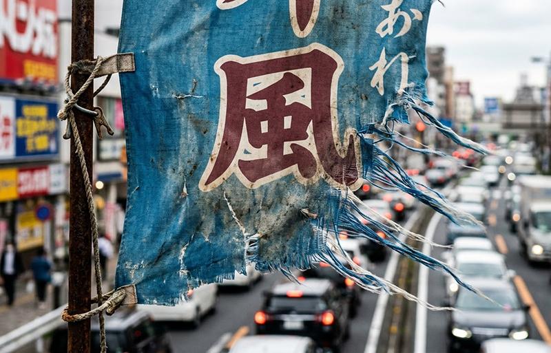 のぼり旗の寿命は「約3ヶ月」が目安